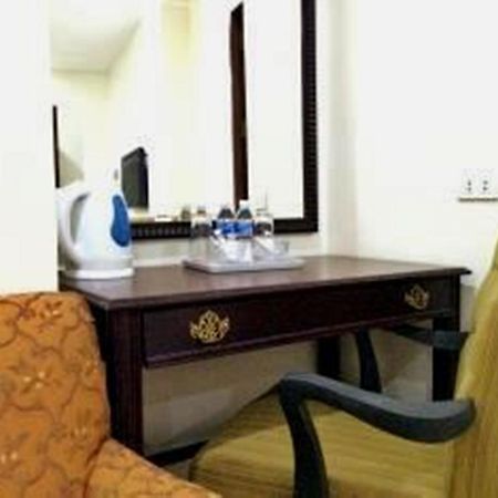 Cindy Kelly Hotel Олонгапо Екстериор снимка