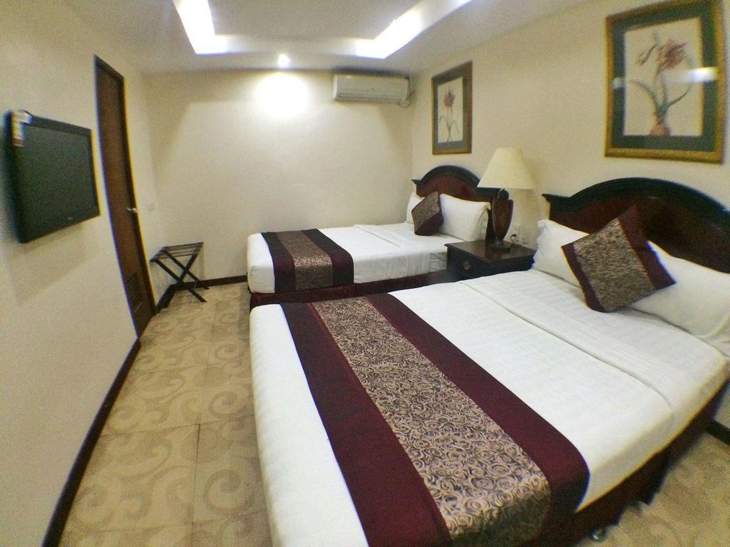 Cindy Kelly Hotel Олонгапо Екстериор снимка