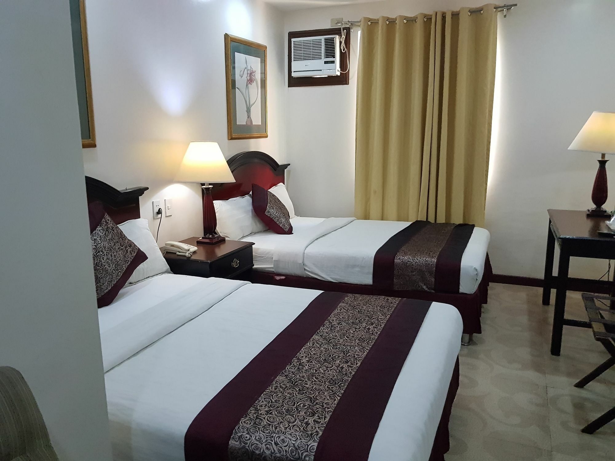 Cindy Kelly Hotel Олонгапо Екстериор снимка